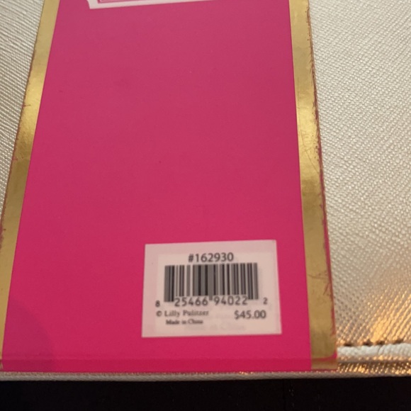 NWT. Lilly Pulitzer Gold Leatherette Agenda - Picture 7 of 7